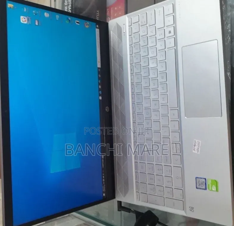 New Laptop HP Pavilion 15 16GB Intel Core i7 SSD 512GB