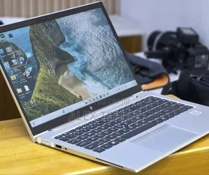New Laptop HP EliteBook 840 G7 16GB Intel Core i5 SSD 512GB