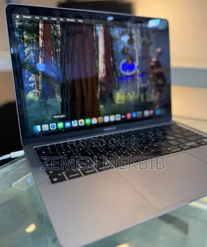 New Laptop Apple MacBook Air 2020 M1 8GB Apple M1 SSD 256GB