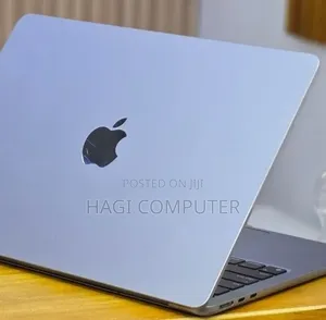 New Laptop Apple MacBook Air 2022 M2 8GB Apple M2 SSD 256GB