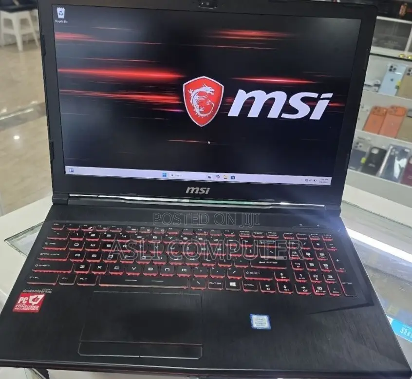 New Laptop MSI 16GB Intel Core i7 SSHD+SSD 1T