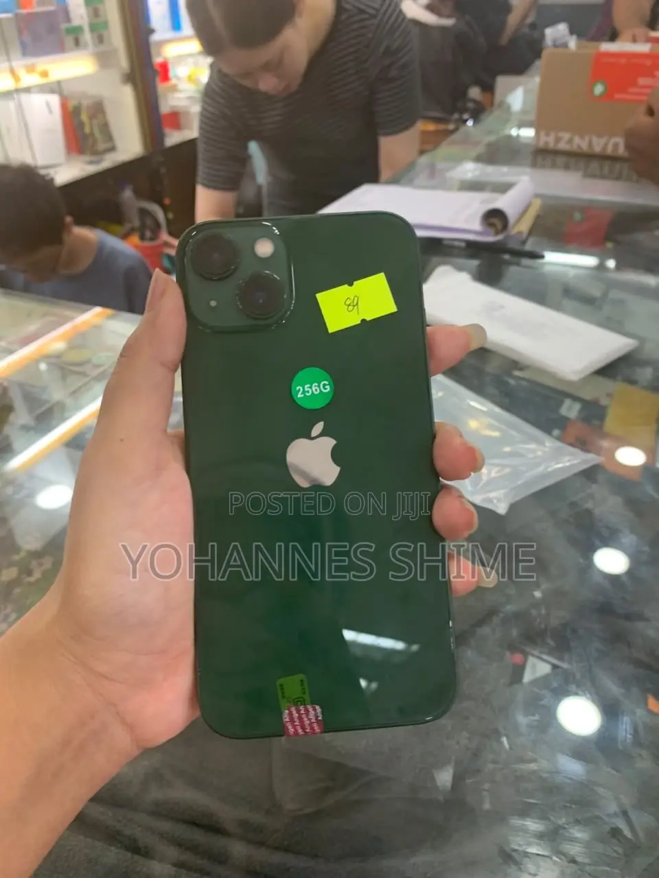 New Apple iPhone 13 256 GB Green