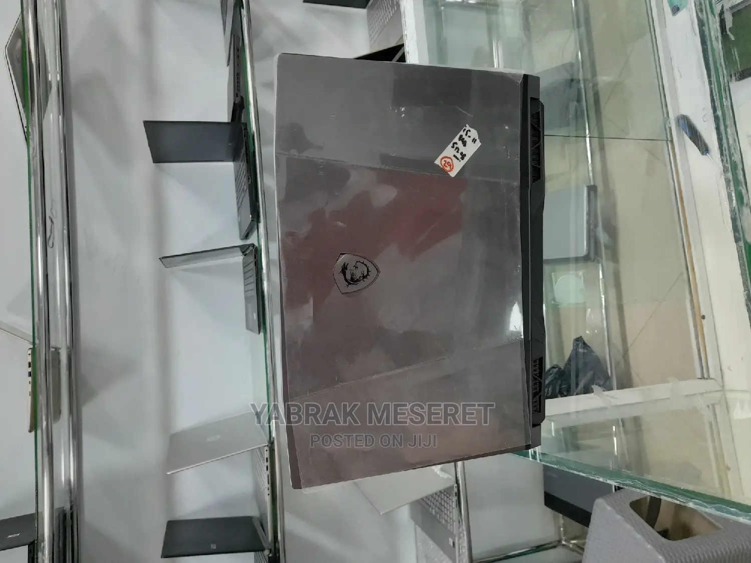 New Laptop MSI GP73 Leopard 8RD 16GB Intel Core I7 SSD 1T