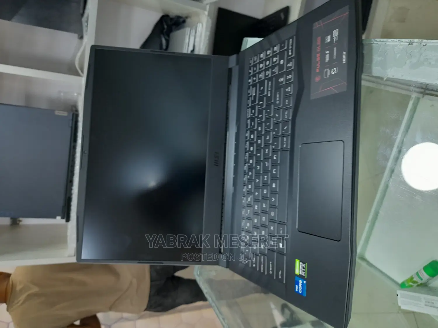 New Laptop MSI GP73 Leopard 8RD 16GB Intel Core I7 SSD 1T