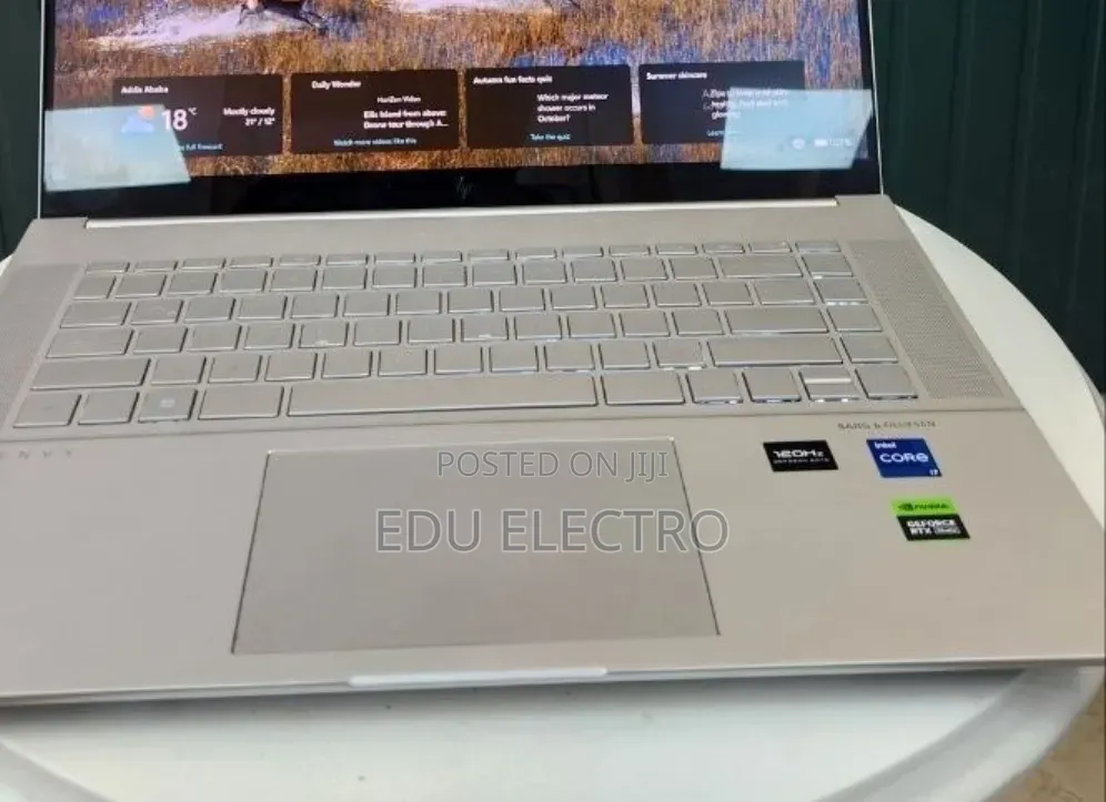 New Laptop HP Envy 15 12GB Intel Core i7 SSD 512GB