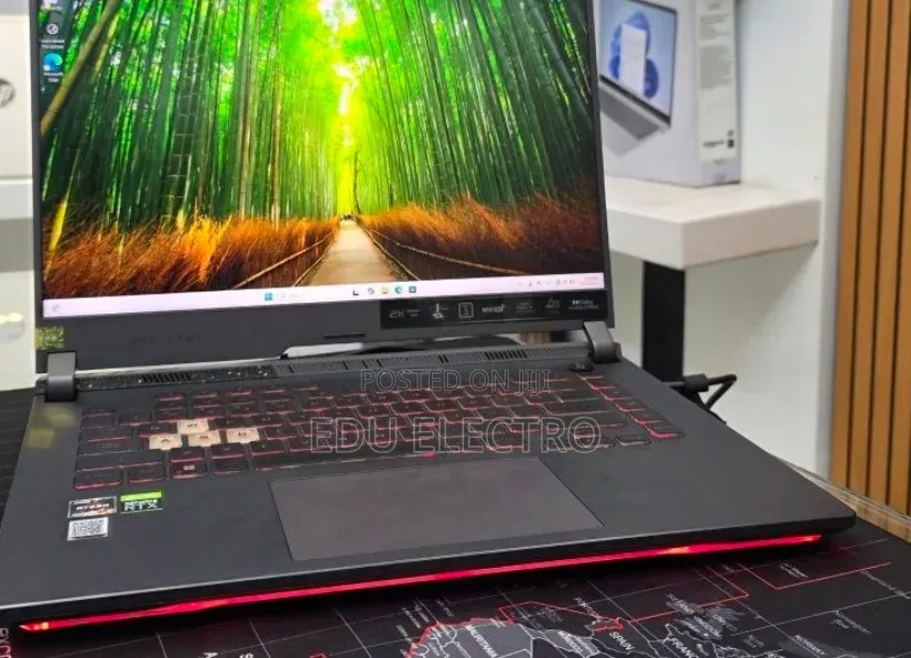 New Laptop Asus ROG Strix G15 16GB AMD Ryzen 9 SSD 512GB