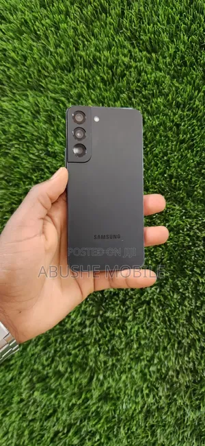 New Samsung Galaxy S22 5G 256 GB