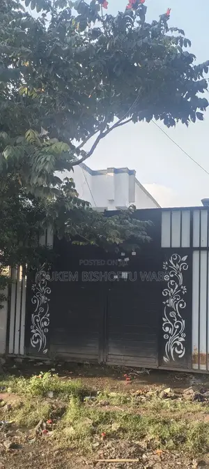 Furnished 10bdrm House in Bishoftu Dukem, East Shewa for sale