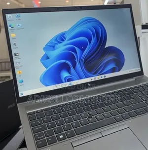 New Laptop HP ZBook Studio 16GB Intel Core i7 SSD 512GB