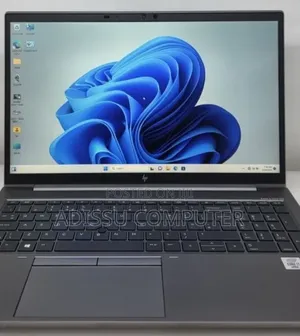 New Laptop HP ZBook Studio 16GB Intel Core i7 SSD 512GB