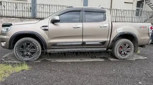 Ford Ranger Wildtrak 2021 Pink