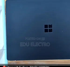 New Laptop Microsoft Surface 16GB Intel Core i7 SSD 256GB