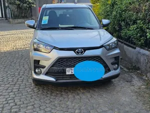 Toyota Raize 2023 Purple