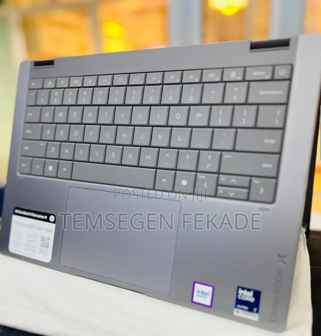 New Laptop HP OmniBook Ultra Flip 14" 16GB Intel Core Ultra 7 SSD 1T