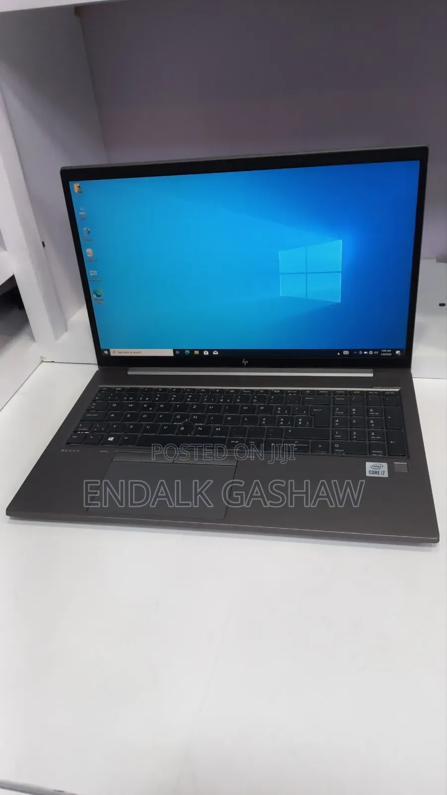 New Laptop HP ZBook Firefly G8 16GB Intel Core i7 SSD 512GB