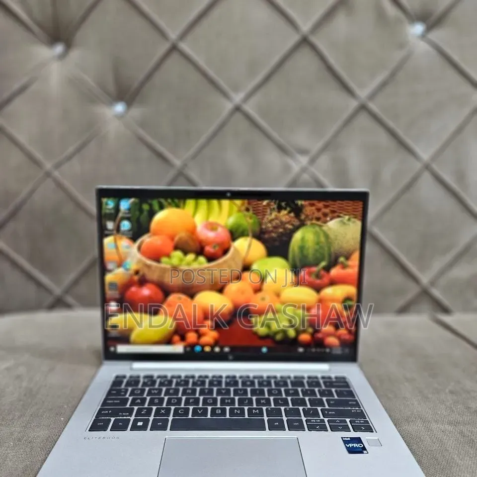 New Laptop HP EliteBook 840 G9 16GB Intel Core i5 SSD 512GB