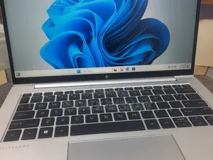New Laptop HP EliteBook 840 G9 16GB Intel Core i7 SSD 512GB
