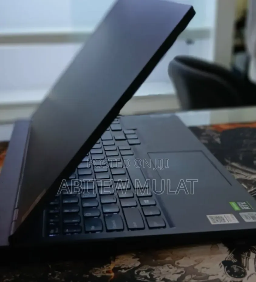 New Laptop Lenovo Y70 16GB Intel Core i7 SSD 512GB