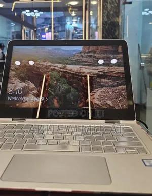 New Laptop HP Spectre X360 8GB Intel Core i5 SSD 256GB