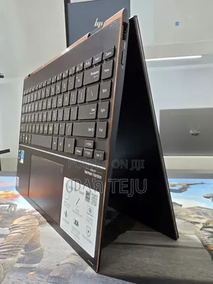 New Laptop Asus Zenbook 14 16GB Intel Core i7 SSD 512GB