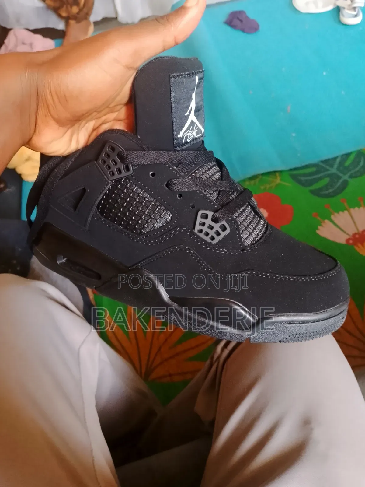 Air Jordan 4