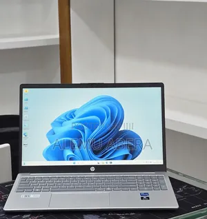 New Laptop HP 16GB Intel Core i7 SSD 1T