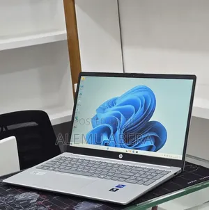 New Laptop HP 16GB Intel Core i7 SSD 1T