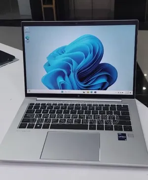 New Laptop HP EliteBook 840 G10 16GB Intel Core i7 SSD 512GB