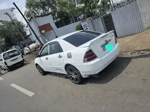 Toyota Corolla 2001 White
