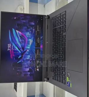 New Laptop Asus ROG Strix G18 16GB Intel Core i9 SSD 1T