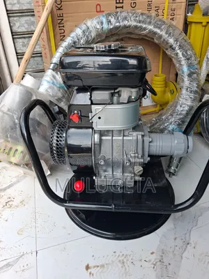 Robin Vibretor With Hose