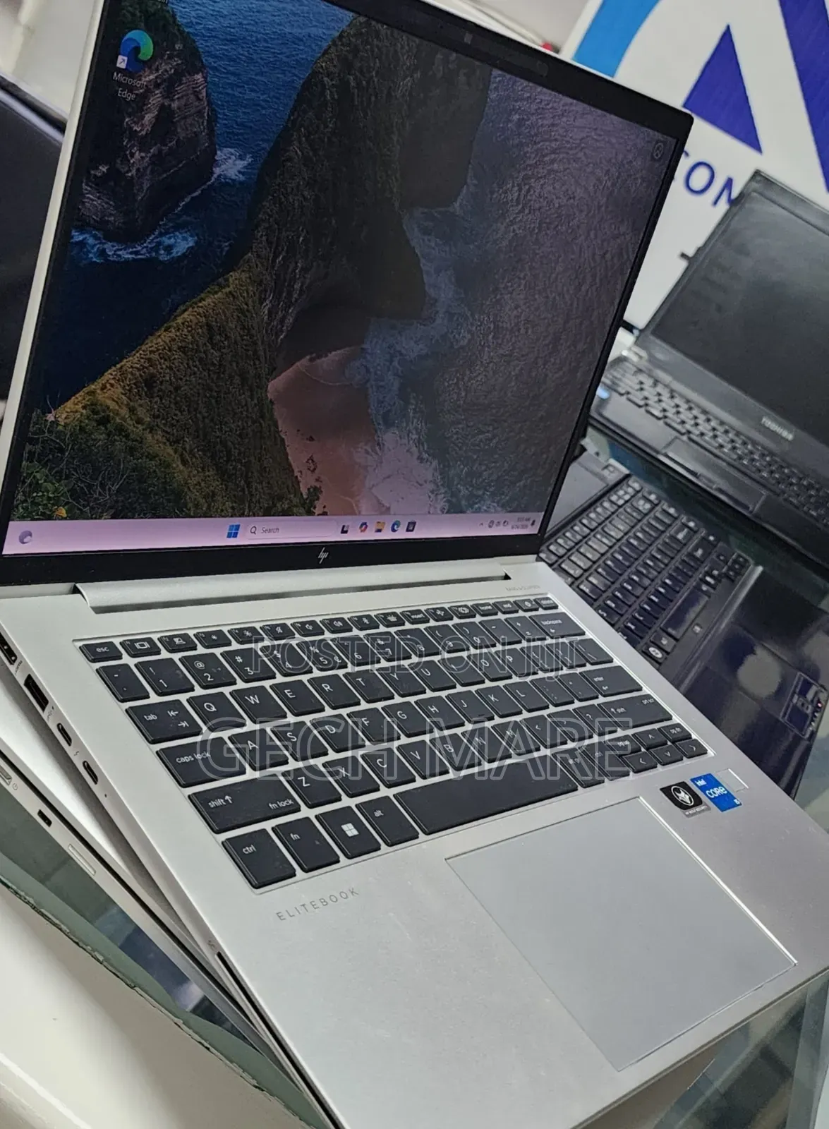 New Laptop HP EliteBook 840 G9 16GB Intel Core i7 SSD 512GB