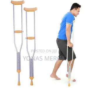 Underarm Crutches盅八 Shoulder Crutches Adult (M/L) |