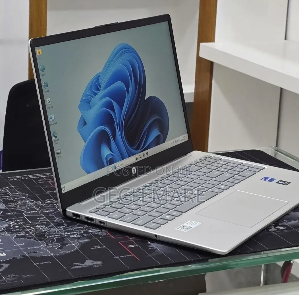 New Laptop HP Stream Notebook 16GB Intel Core i7 SSD 1T