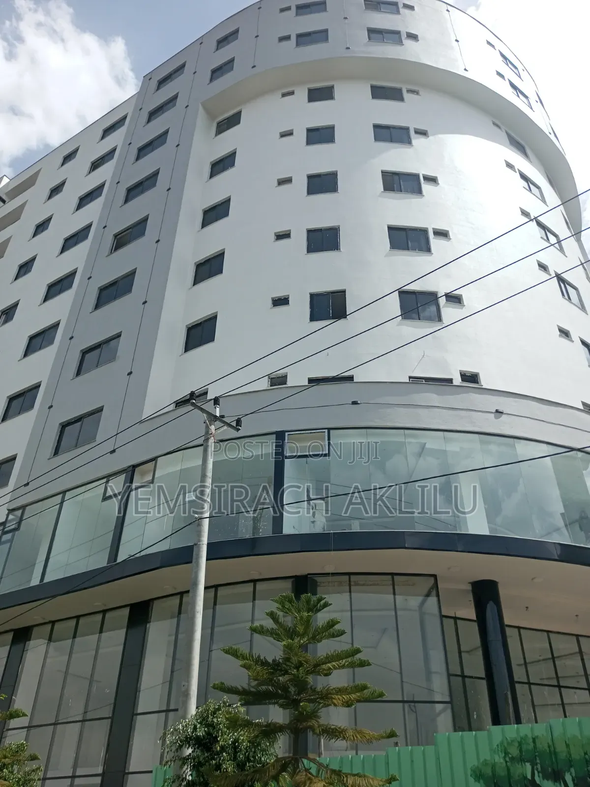 3bdrm Apartment in Gollagul, Bole for sale
