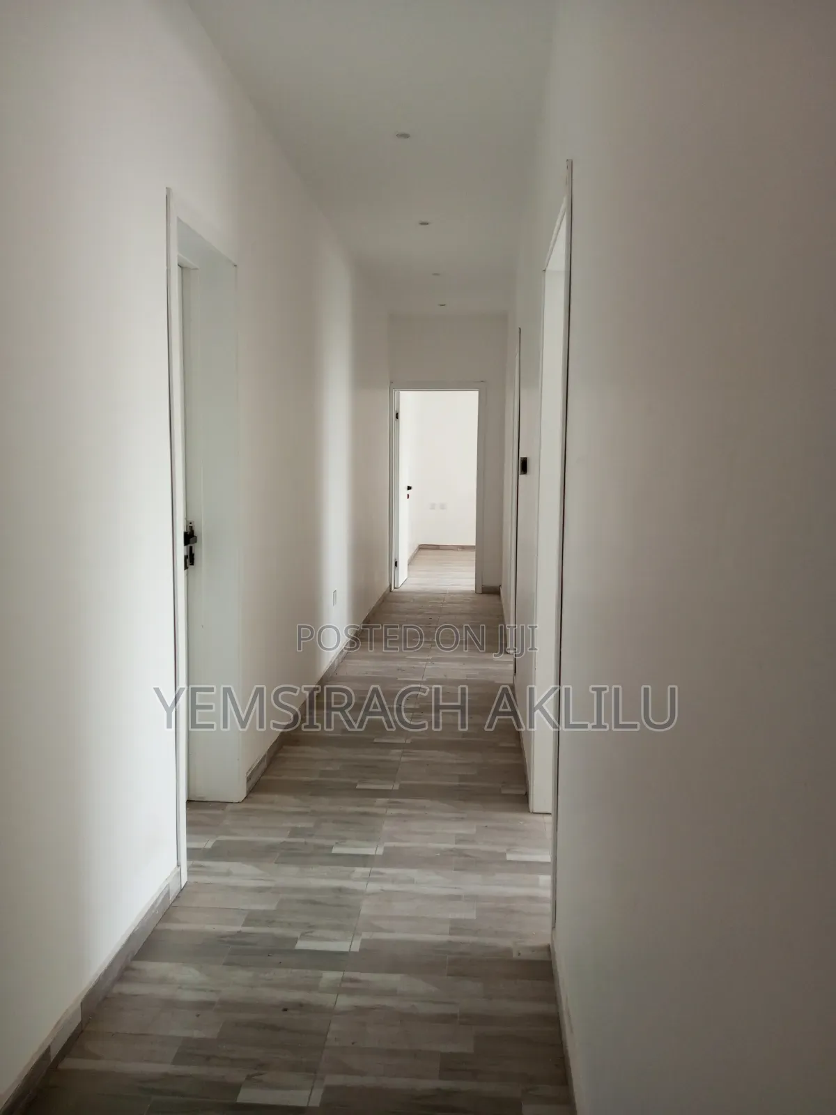 3bdrm Apartment in Gollagul, Bole for sale