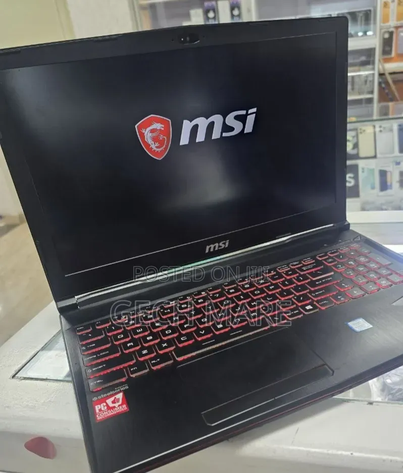 New Laptop MSI Pulse GL66 16GB Intel Core i7 SSD 256GB
