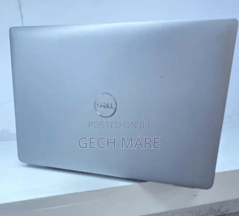 New Laptop Dell Latitude 5310 16GB Intel Core i5 SSD 256GB