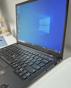 New Laptop Lenovo ThinkPad X1 Carbon 16GB Intel Core i5 SSD 512GB