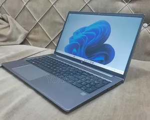 New Laptop HP ZBook Power G9 i7 16GB Intel Core i7 SSD 1T
