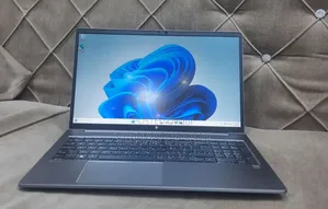New Laptop HP ZBook Power G9 i7 16GB Intel Core i7 SSD 1T