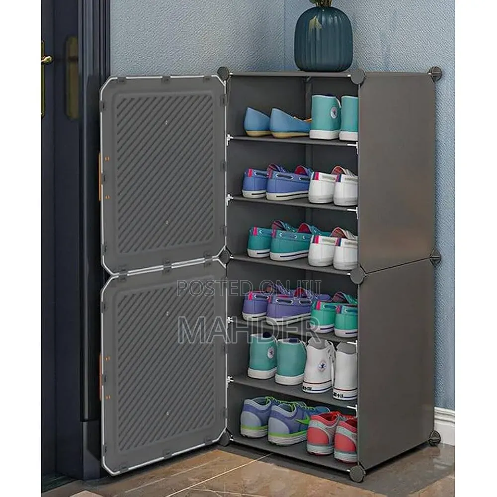 6 Layers Shoe Rack With a Door