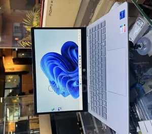 New Laptop HP 16GB Intel Core i5 SSD 1T