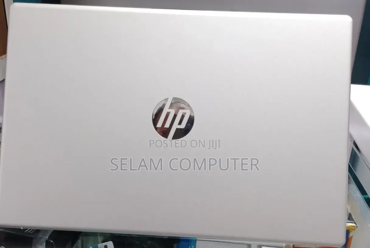 New Laptop HP Stream Notebook 16GB Intel Core 5 SSHD (Hybrid) 1T