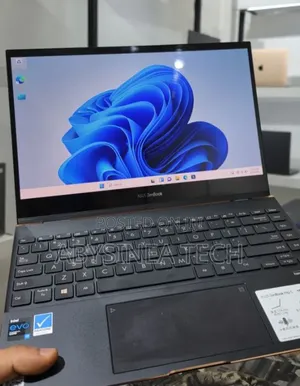 New Laptop Asus Zenbook 14 16GB Intel Core i7 SSD 512GB
