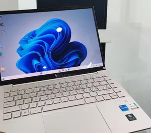 New Laptop HP Pavilion 14 16GB Intel Core i5 SSD 1T