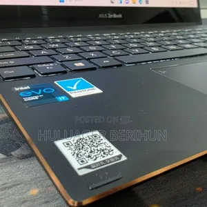 New Laptop Asus Zenbook 13 OLED 16GB Intel Core i7 SSD 512GB