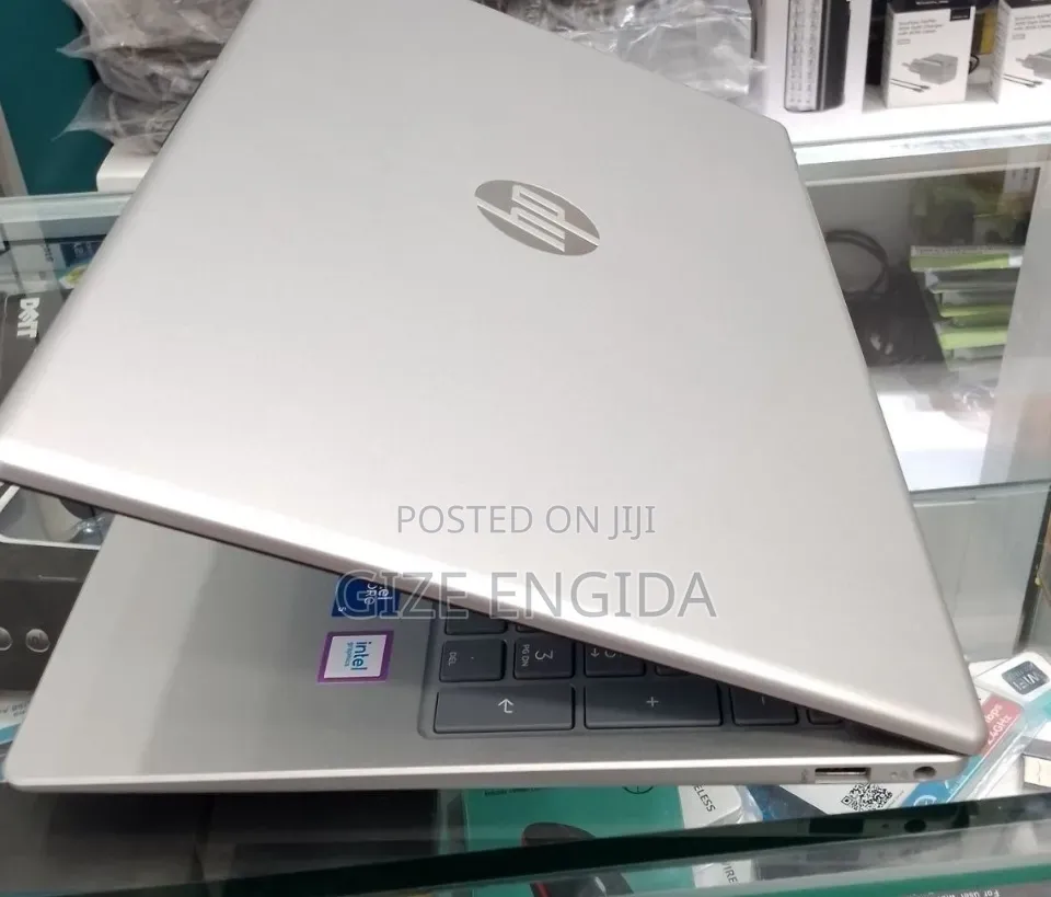 New Laptop HP Stream Notebook 16GB Intel Core i5 SSD 1T