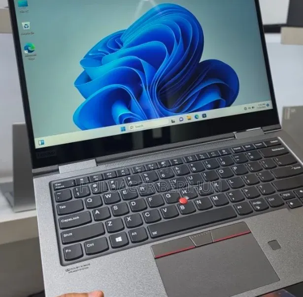 New Laptop Lenovo ThinkPad X1 Yoga 16GB Intel Core i7 SSD 512GB