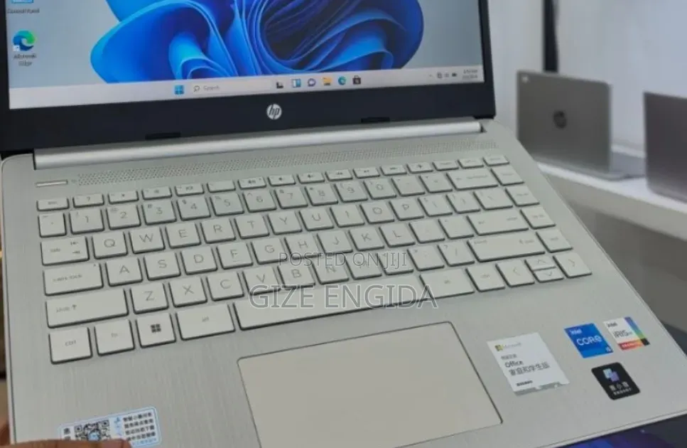New Laptop HP Stream Notebook 16GB Intel Core i5 SSD 1T